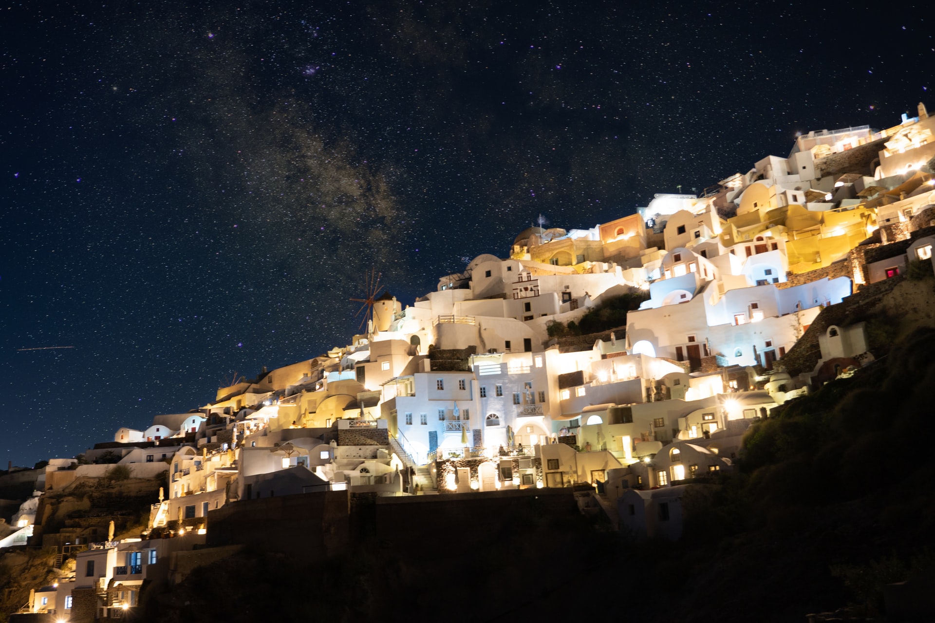 An amazing Greek City in the mountains